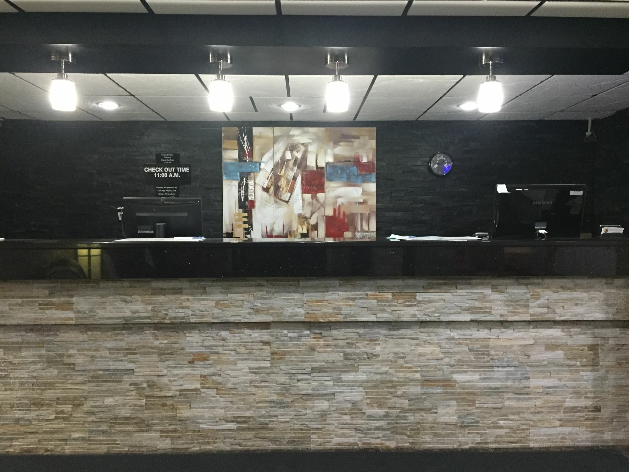 Super 8 By Wyndham Red Deer Ξενοδοχείο Εξωτερικό φωτογραφία
